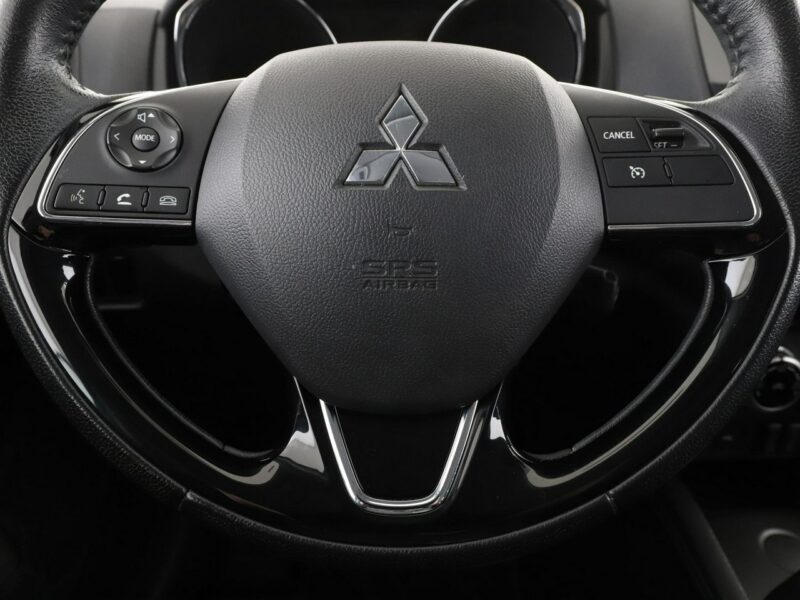 Mitsubishi ASX Kamera cofania Hak Klimatyzacja Podgrzewane fotele El.szyby Bluetooth