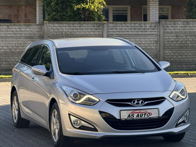 Hyundai i40 CW 1.7CRDi 136KM/Premium/Led/Tempomat/Alu16/SerwisASO
