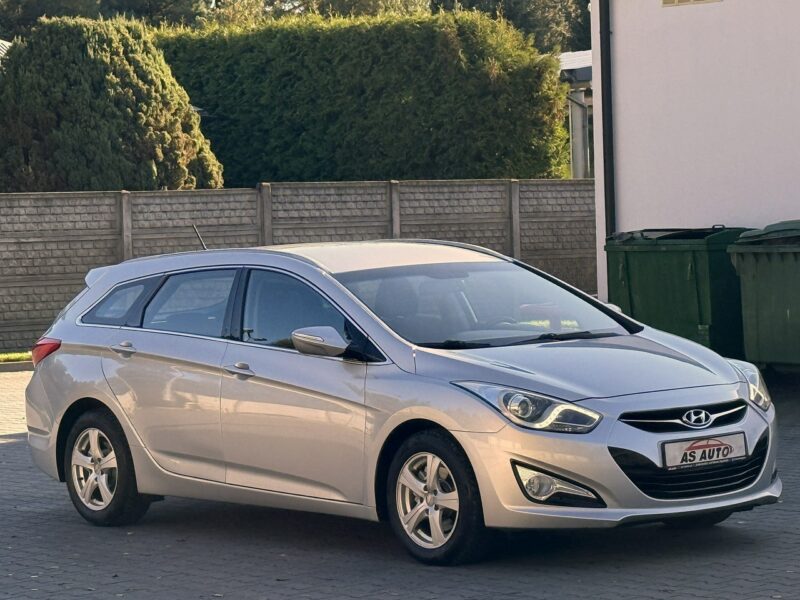 Hyundai i40 CW 1.7CRDi 136KM/Premium/Led/Tempomat/Alu16/SerwisASO
