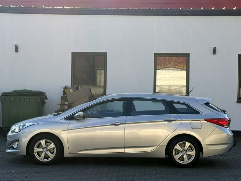 Hyundai i40 CW 1.7CRDi 136KM/Premium/Led/Tempomat/Alu16/SerwisASO