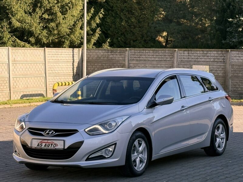 Hyundai i40 CW 1.7CRDi 136KM/Premium/Led/Tempomat/Alu16/SerwisASO