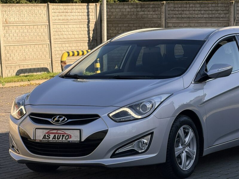 Hyundai i40 CW 1.7CRDi 136KM/Premium/Led/Tempomat/Alu16/SerwisASO