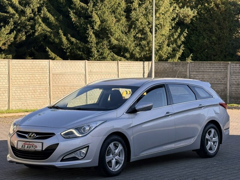 Hyundai i40 CW 1.7CRDi 136KM/Premium/Led/Tempomat/Alu16/SerwisASO