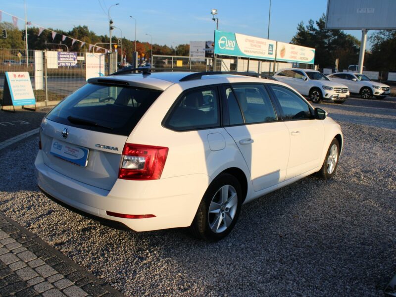 Škoda Octavia Ambition Salon Polska Gwarancja III (2013-)