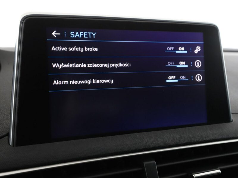 Peugeot 5008 Allure skóra 7-os. navi kamera grzane fotele hak tempomat LED II (2017-)