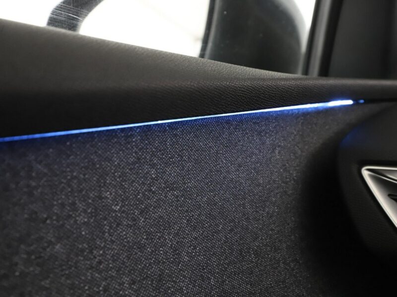 Peugeot 5008 Allure skóra 7-os. navi kamera grzane fotele hak tempomat LED II (2017-)