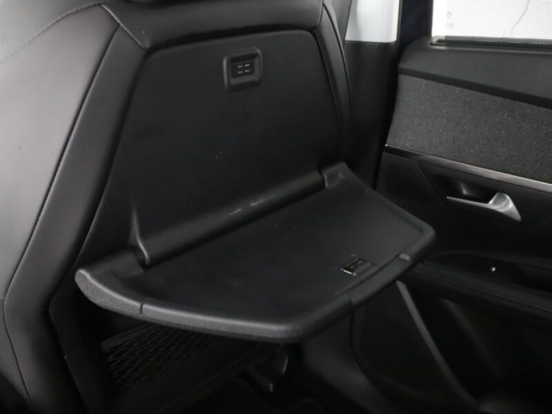 Peugeot 5008 Allure skóra 7-os. navi kamera grzane fotele hak tempomat LED II (2017-)