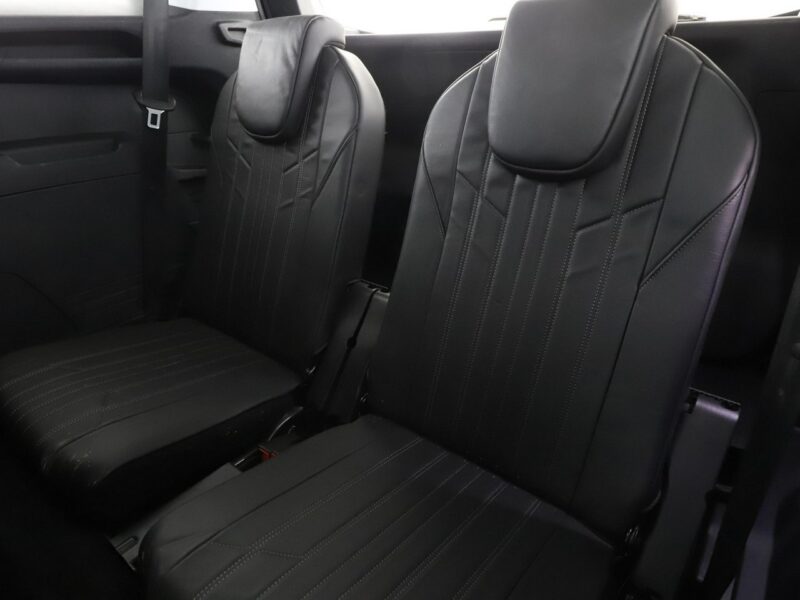 Peugeot 5008 Allure skóra 7-os. navi kamera grzane fotele hak tempomat LED II (2017-)