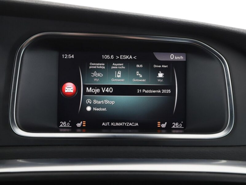 Volvo V40 Cross Country 2.0d Automat Cross Country Navi Tempomat Grzane Fotele TFT LED Kamera