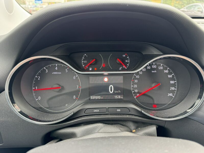 Opel Crossland Elegance 1.2 Turbo 130 KM