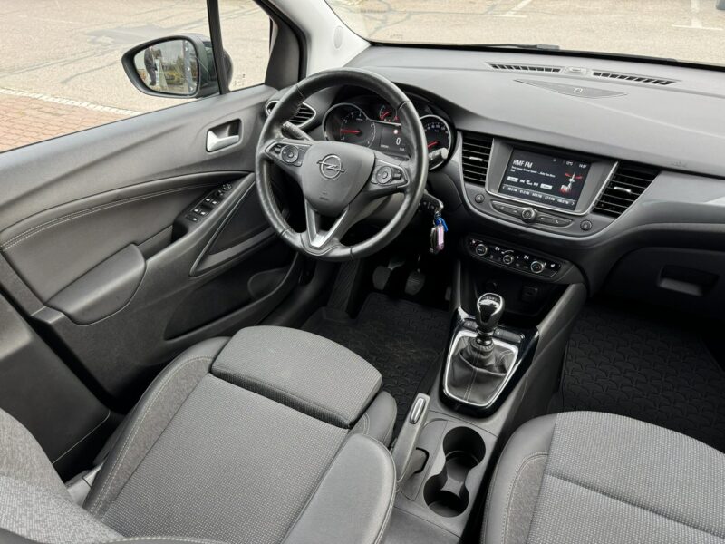 Opel Crossland Elegance 1.2 Turbo 130 KM