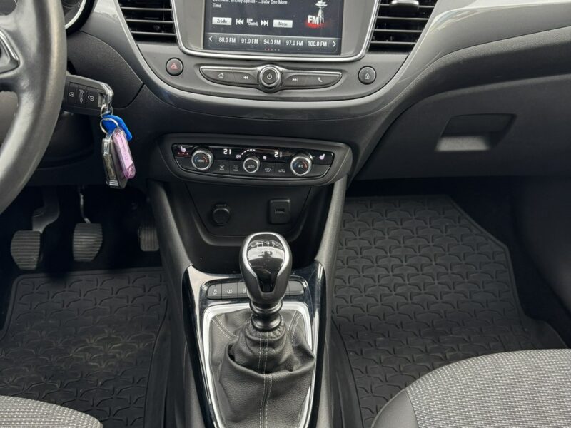 Opel Crossland Elegance 1.2 Turbo 130 KM