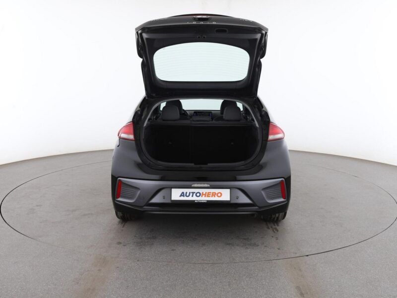 Hyundai IONIQ HEV klima auto kamera i czujnik parkowania grzane fotele