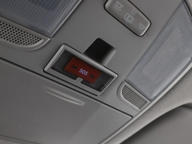 Hyundai IONIQ HEV klima auto kamera i czujnik parkowania grzane fotele