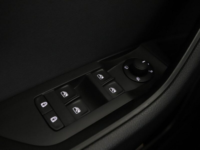 Škoda Superb 1.8 TSI Automat Climatronic Tempomat Nawigacja BiXenon El.klapa Kamera III (2015-2023)