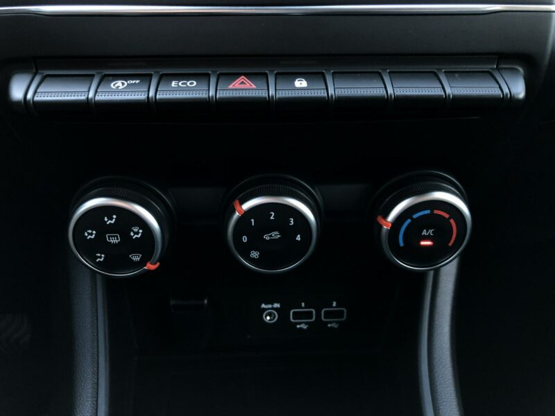 Renault Captur 2022r Benzyna Full LED Navi Kamera Niski przebieg Zarejestrowany II (2019-)