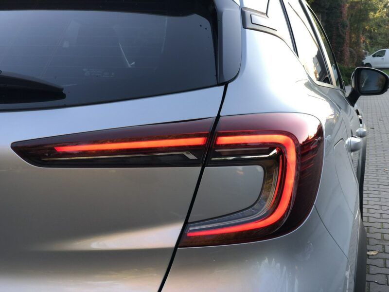 Renault Captur 2022r Benzyna Full LED Navi Kamera Niski przebieg Zarejestrowany II (2019-)