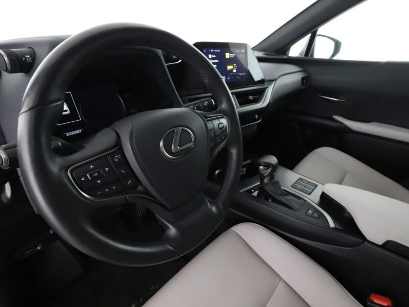 Lexus UX Executive Navi Kamera cofania Klimatyzacja Podgrzewane fotele
