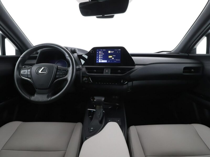 Lexus UX Executive Navi Kamera cofania Klimatyzacja Podgrzewane fotele