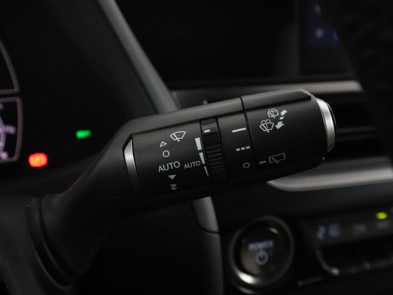 Lexus UX Executive Navi Kamera cofania Klimatyzacja Podgrzewane fotele