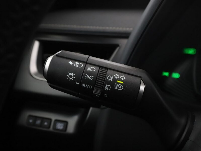 Lexus UX Executive Navi Kamera cofania Klimatyzacja Podgrzewane fotele