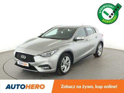 Infiniti Q30 1.5 Diesel Premium Klimatronik Nawigacja Grzane Fotele Kamera PDC LED
