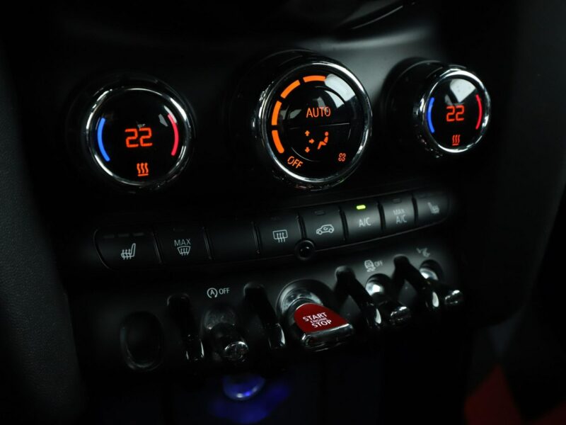 Mini John Cooper Works John Cooper Works Automat Nawigacja ACC HUD Grzane Sporty PDC FullLED