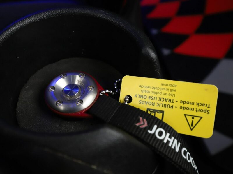 Mini John Cooper Works John Cooper Works Automat Nawigacja ACC HUD Grzane Sporty PDC FullLED