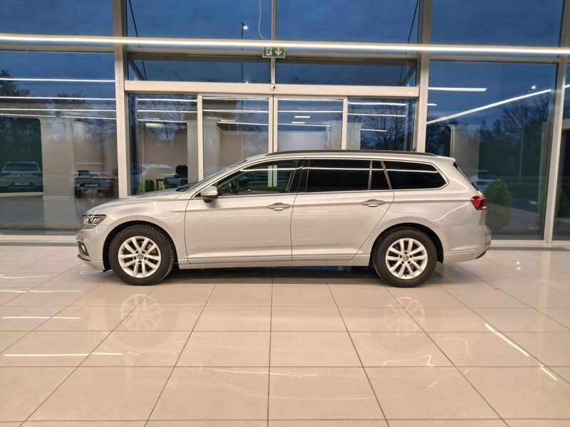 Volkswagen Passat Variant Business 2.0TDI 150KM DSG 2022 r., salon PL, I wł., f-a VAT B8 (2014-2023)