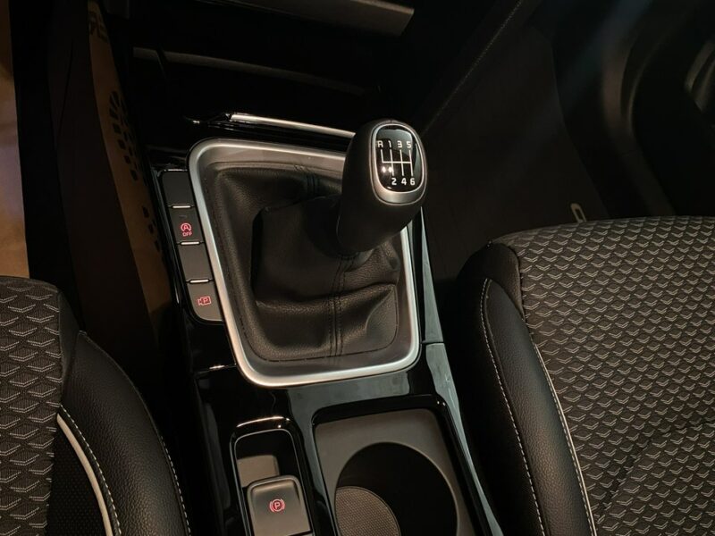 Kia XCeed L 1.5T-GDI 140KM M6 2024/2025 r., salon PL, I właściciel, f-a VAT