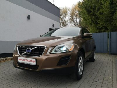 Volvo XC 60 2.4 D 163KM Klimatr Parktr Tempomat Nawi Bi Xenon Led Automat 4 x 4 I (2008-2017)