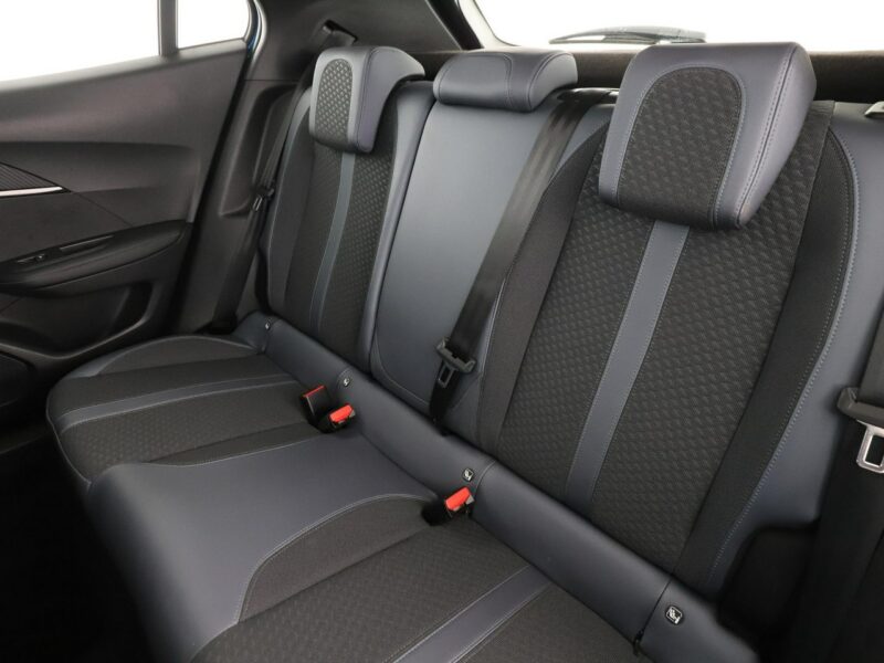 Peugeot 2008 automat full LED virtual cocpit navi klima auto kamera i czujniki park II (2019-)