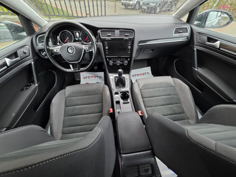 Volkswagen Golf 2020Tylko Salon Polska Bezwypadkowe 1Właściciel GWARANCJA serwis AS VIII (2020-)