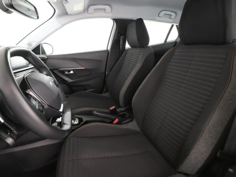 Peugeot 2008 automat LED klima auto kamera i czujniki parkowania II (2019-)