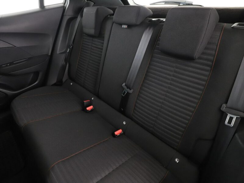 Peugeot 2008 automat LED klima auto kamera i czujniki parkowania II (2019-)