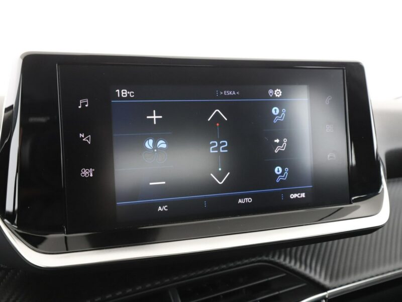 Peugeot 2008 automat LED klima auto kamera i czujniki parkowania II (2019-)