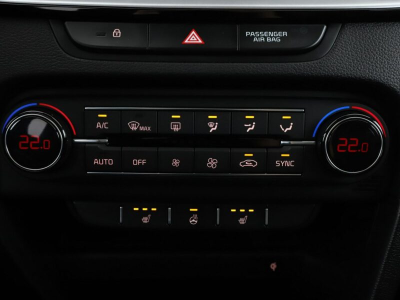 Kia Pro Cee'd GT Line Premium automat panorama navi kamera JBL Premium grzane fotele