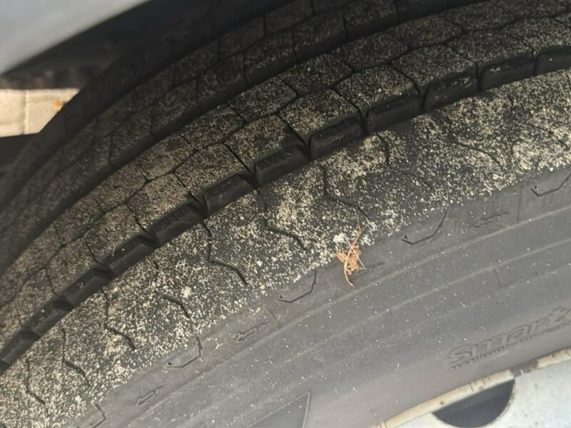 Scania P250 Euro 6 sypialna firanka wys.2.60 winda poduszki sprowadzony Scania P250 EURO 6 firanka z windą , sypialna sprowadzony