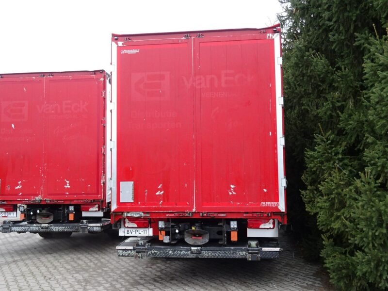 Scania P250 Euro 6 sypialna firanka wys.2.60 winda poduszki sprowadzony Scania P250 EURO 6 firanka z windą , sypialna sprowadzony