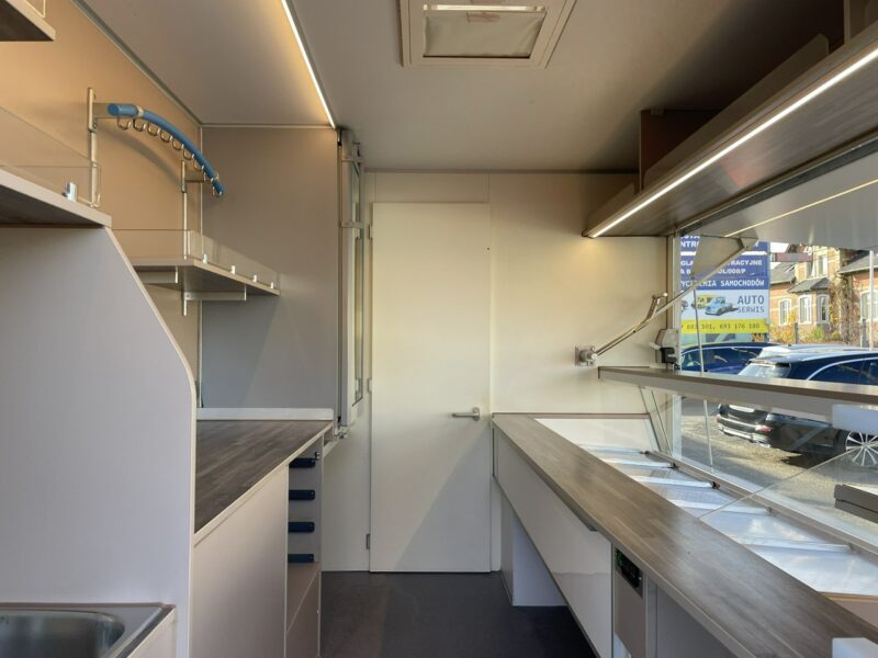 Renault Master Autosklep wędlin Gastronomiczny Food Truck Foodtruck Sklep Borco 2018