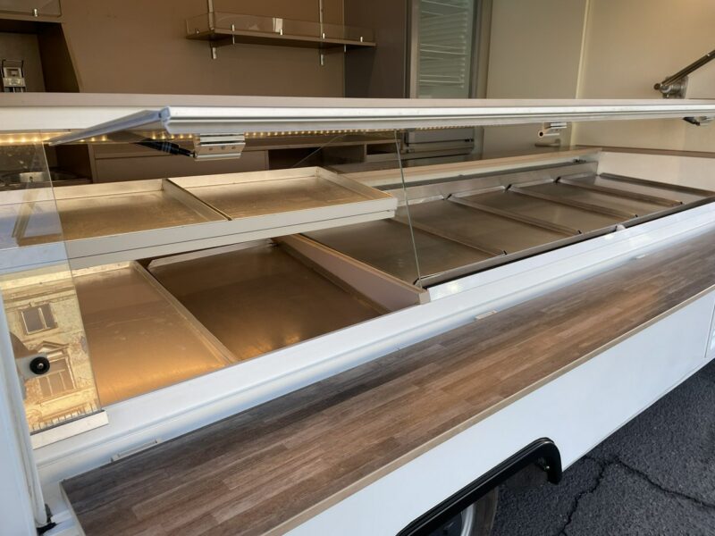 Renault Master Autosklep wędlin Gastronomiczny Food Truck Foodtruck Sklep Borco 2018