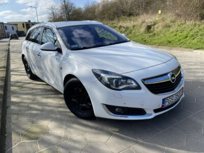 Opel Insignia Opel Insignia Sports Tourer 2.0 CDTi 170 KMLift A (2008-2017)