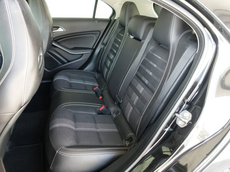 Mercedes A 180 1.6 Ben.122KM/Automat/Salon Polska/Ks.Serwisowe W176 (2012-)