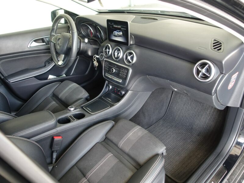 Mercedes A 180 1.6 Ben.122KM/Automat/Salon Polska/Ks.Serwisowe W176 (2012-)