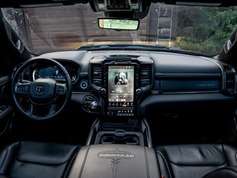 RAM 1500 5.7 V8 Limited / eTorque / LIFTOWY Model / Bogata opcja 2024 Fv-Marża