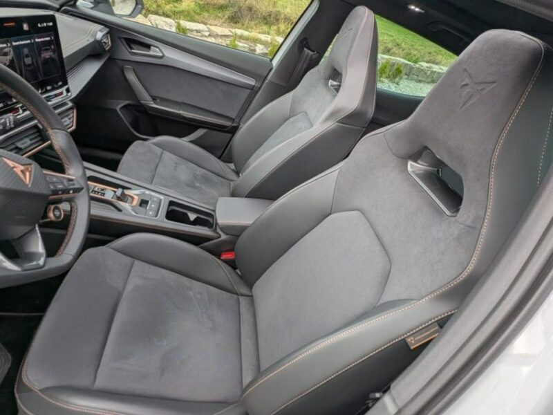 Cupra Formentor 2,0 TSI 333 KM, 4x4 Ambiente Jak nowy Black Edition