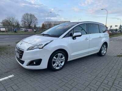 Peugeot 5008 Peugeot 5008 2,0 16V Allur Lift 7os Panorama Navi Grzane fotele Perła I (2009-2017)