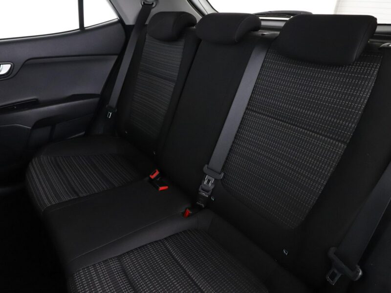 Kia Stonic klima auto grzane fotele czujniki parkowania