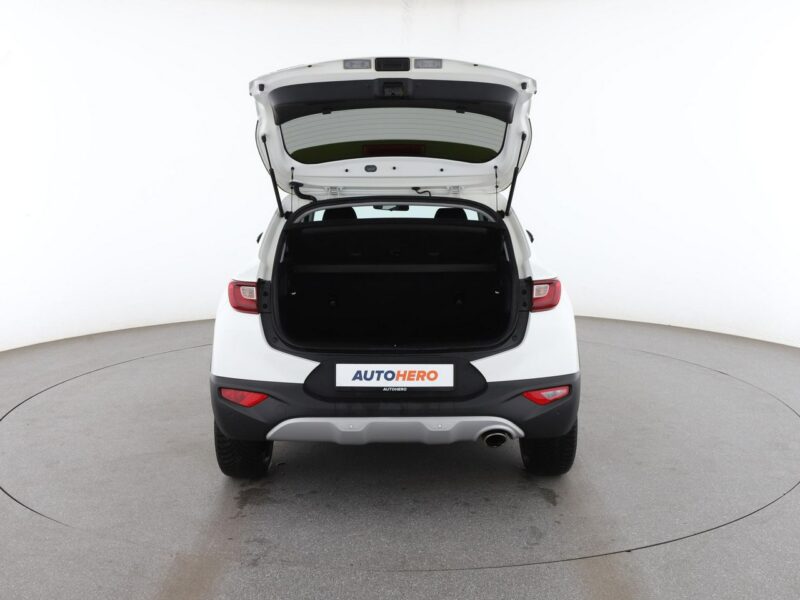 Kia Stonic klima auto grzane fotele czujniki parkowania