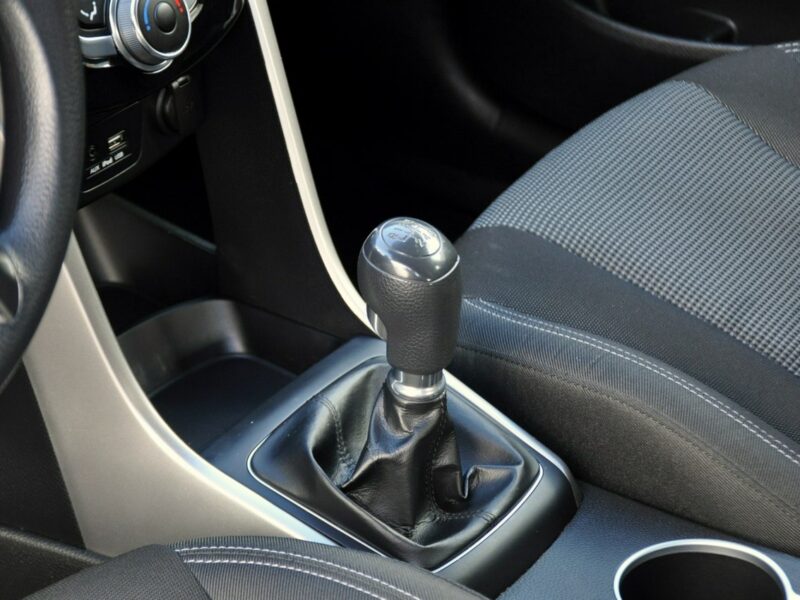 Hyundai i30 1.4i(100KM)*Lift*Led*Klimatyzacja*Welur*I Właściciel*ASO Hyundai II (2012 - 2016)